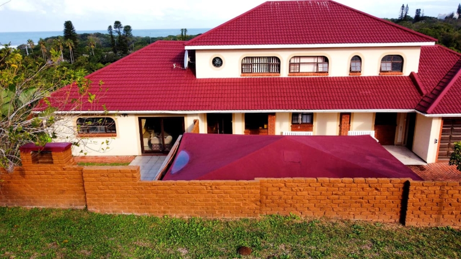 6 Bedroom Property for Sale in Baysville Eastern Cape